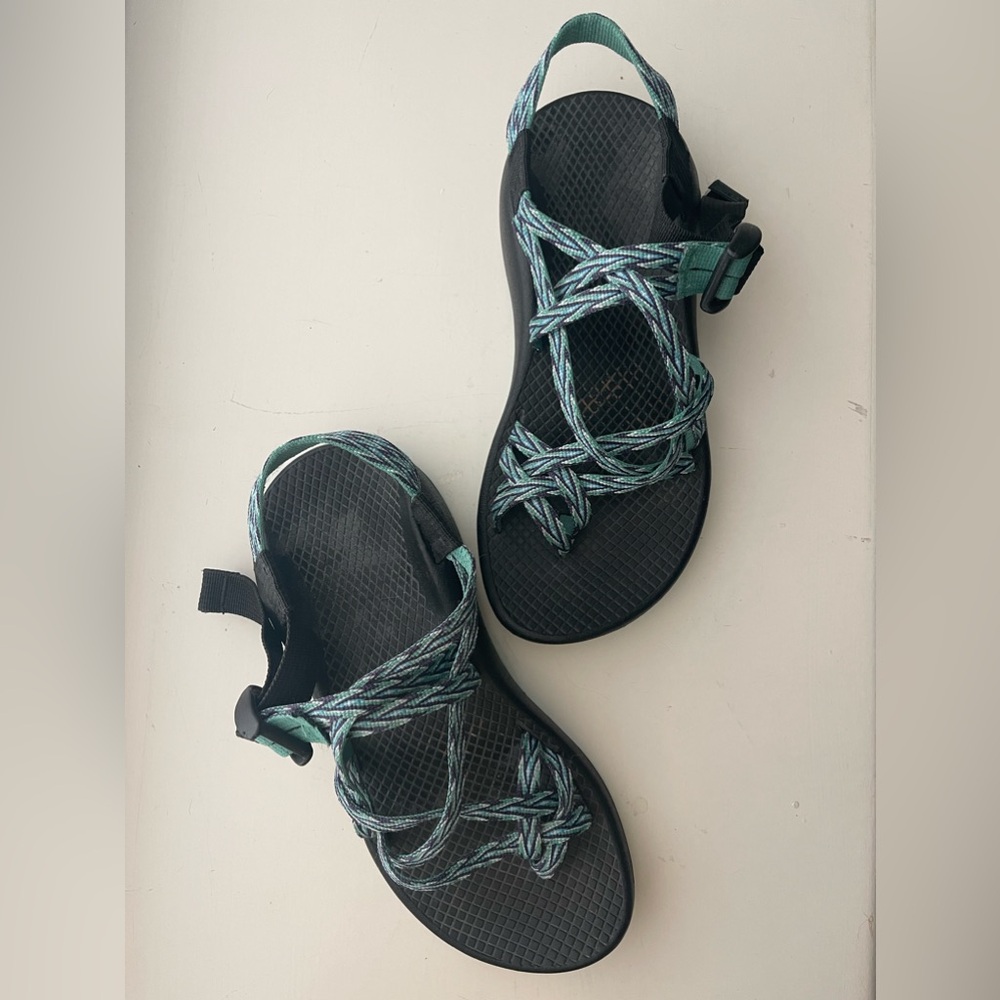 CHACO | women’s sandal teal blue size 6